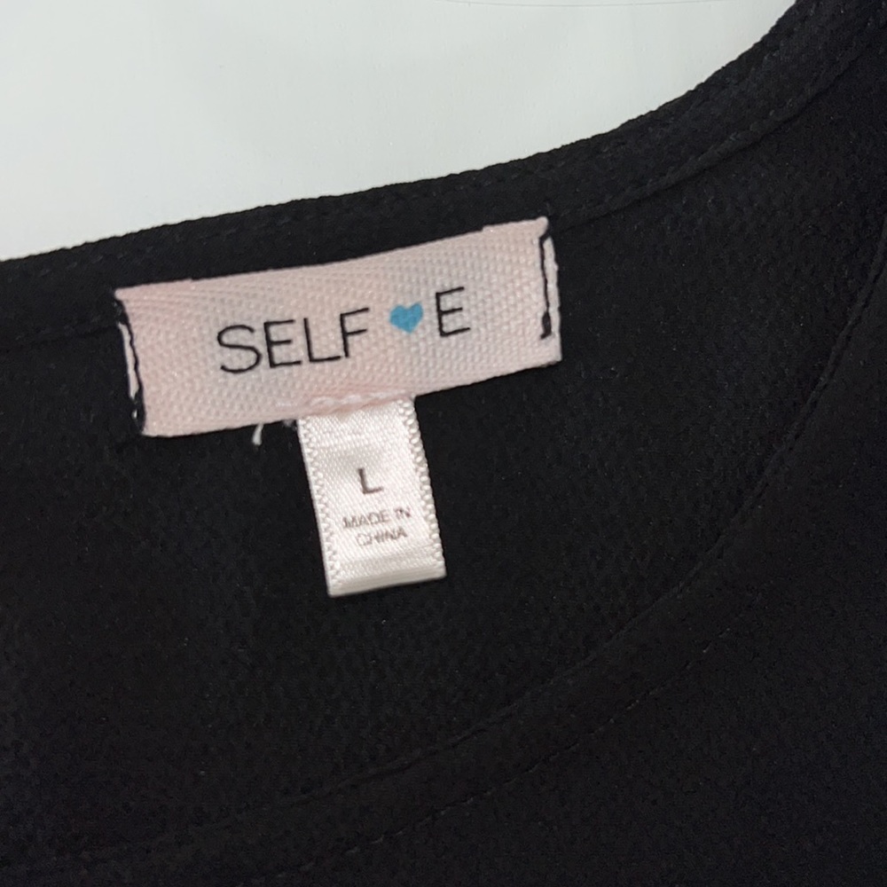 Self 💚 Esteem Bell Sleeve Mid-Crop Pullover Sheer Tie Front Blouse in Jet-black - Picture 6 of 8